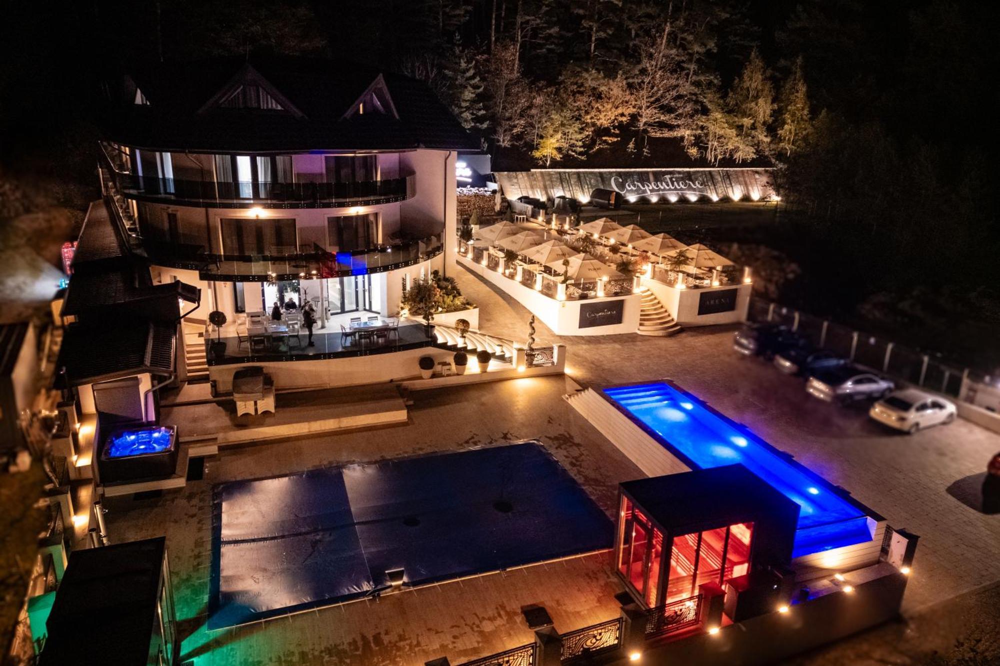 Carpentiere Arena Hotel Răşinari Kültér fotó