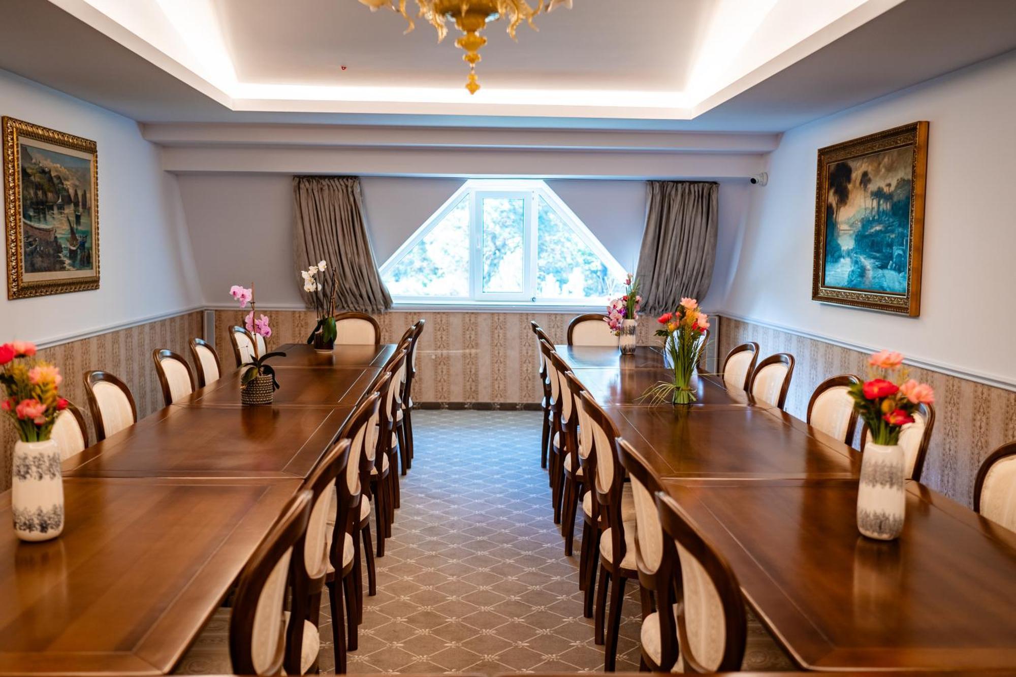Carpentiere Arena Hotel Răşinari Kültér fotó