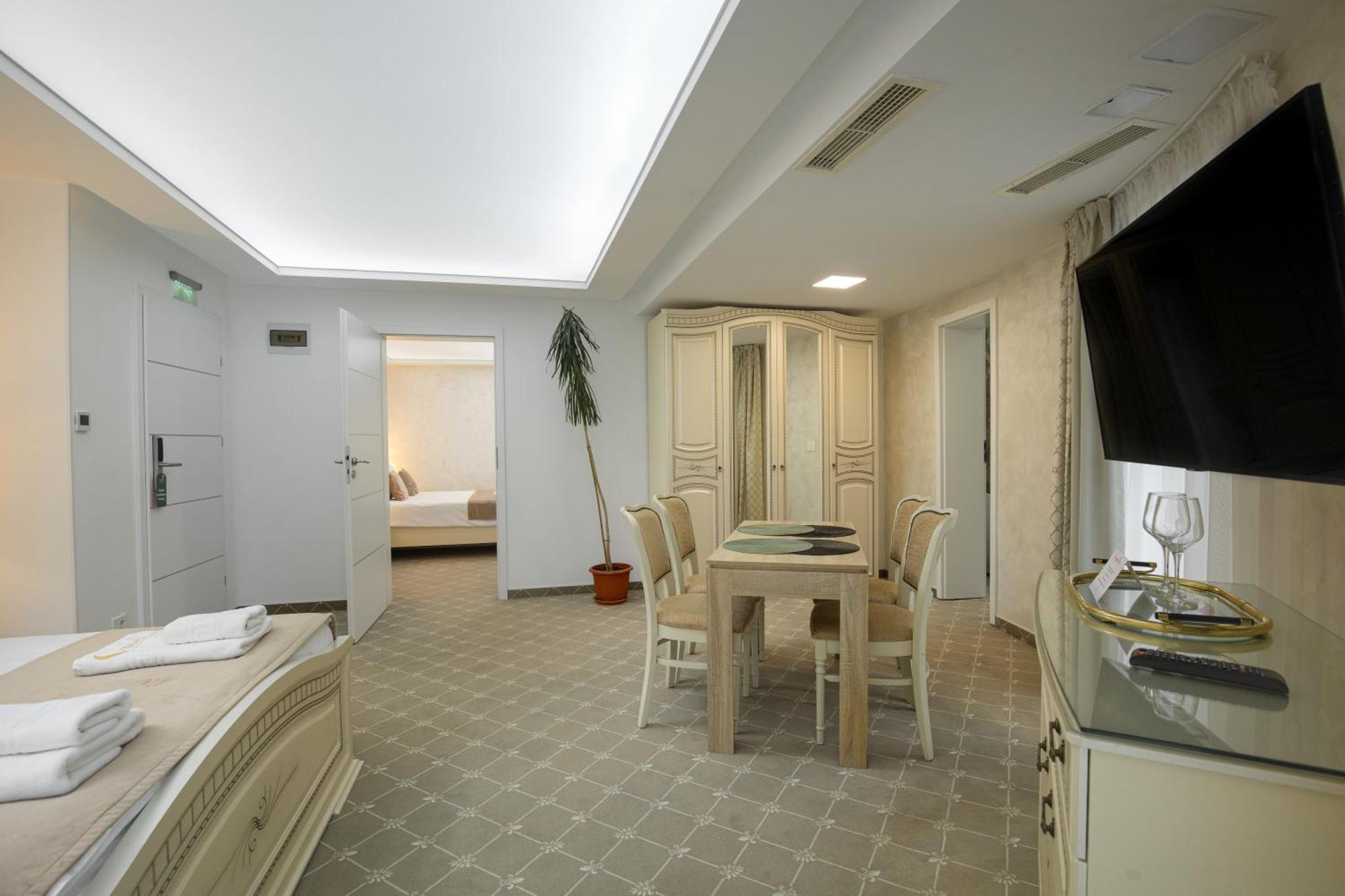 Carpentiere Arena Hotel Răşinari Kültér fotó